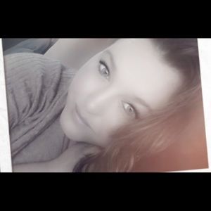 Meet your Posher, Vicky